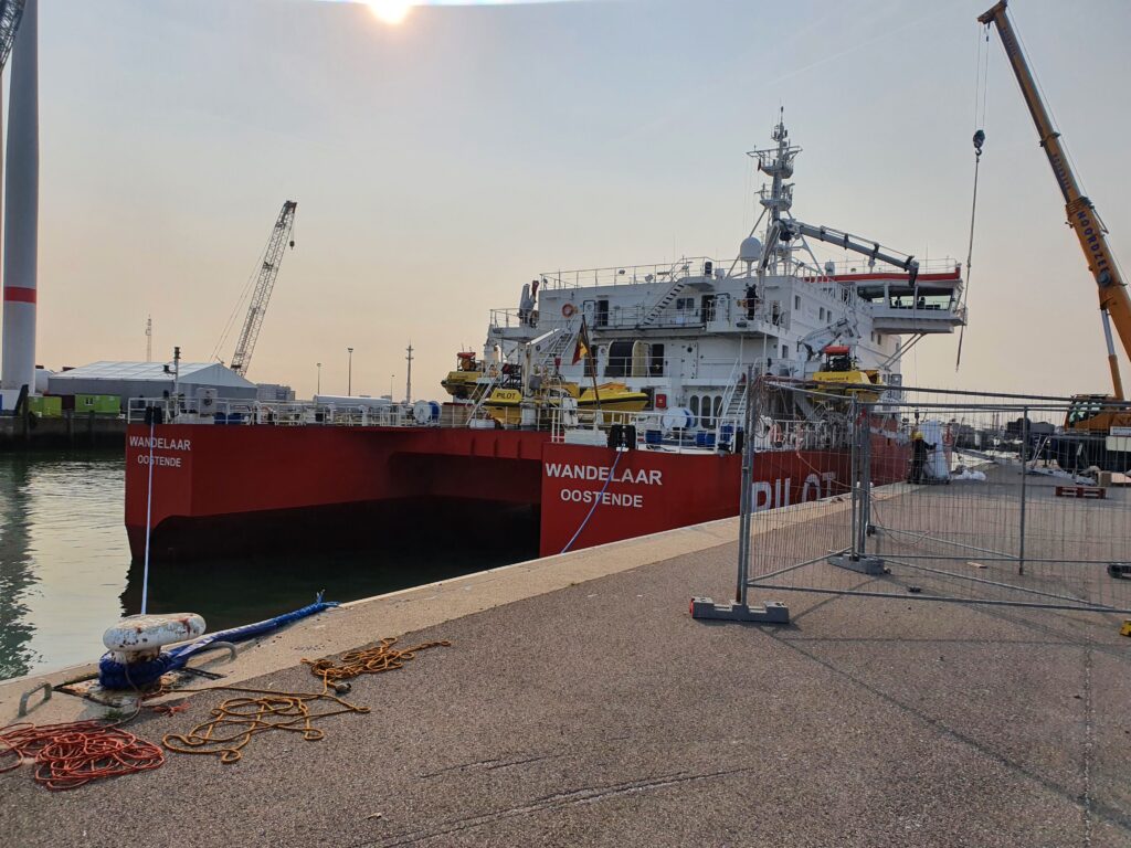 SWATH schip Wandelaar