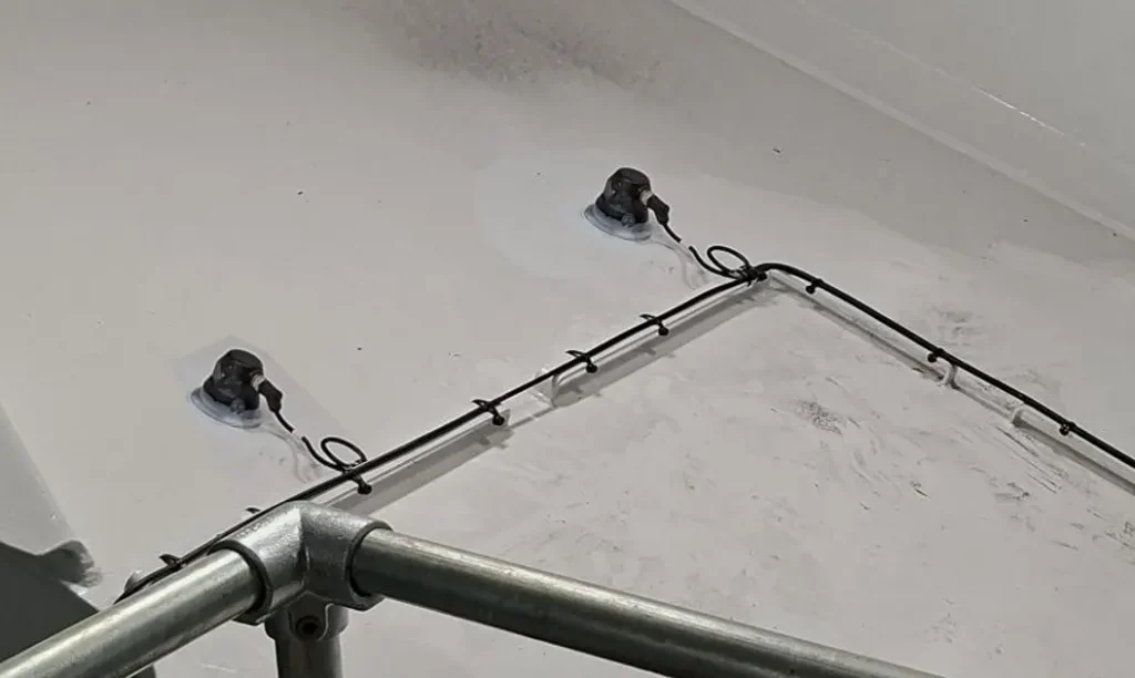Scheepsromp vrij van aangroei door ultrasoon antifouling