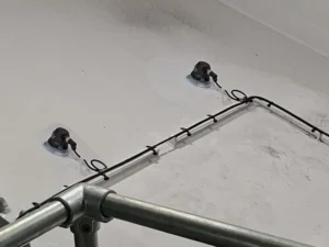 Scheepsromp vrij van aangroei door ultrasoon antifouling